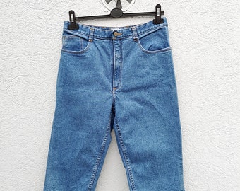 80s Oversized Blue Denim Knee Length Shorts | Baggy Hip Hop Streetwear W28 (Medium)