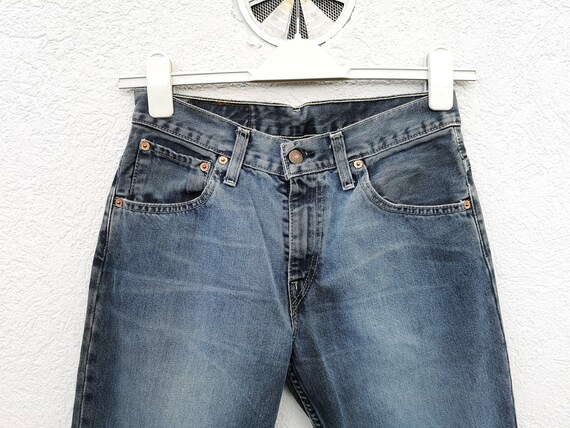 Vintage LEVIS Grey Jeans W29 L32  Boyfriend Fit -… - image 4