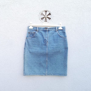 Vintage 90s Light Wash Denim Mini Skirt -  Streetwear Festival Outfit Women