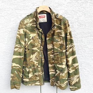 Limited Edition Levi&#39;s Camouflage Nylon Parka - Men&#39;s Small