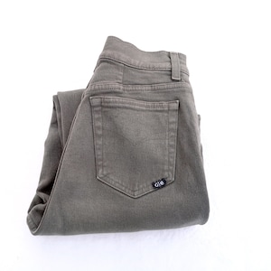 Vintage 1980s Olive Green Mom Jeans | Size 46/32 | Stretchy Denim Pants
