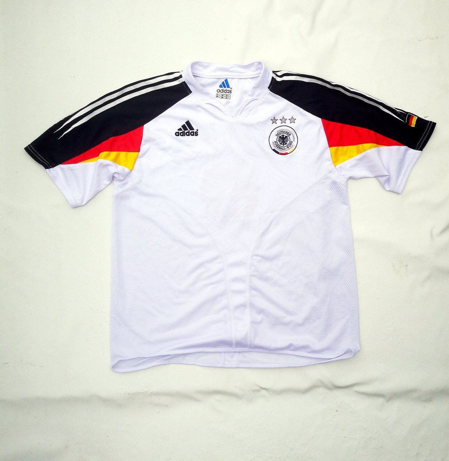 Vintage ADIDAS Mens Football Soccer Player Tshirt Short sleeve  XL RARE !!!