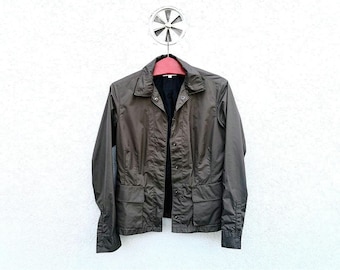 Chaqueta bomber verde vintage ASPESI: abrigo militar utilitario para mujer