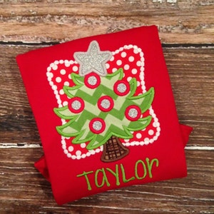 Personalized Sparkle Christmas Tree appliqué bodysuit/shirt/gown