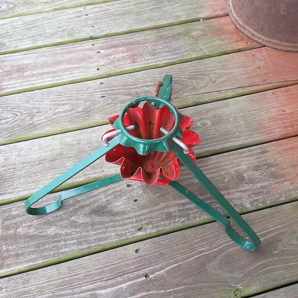 Vintage S-B Mfg. Co. Red & Green Fluted Holiday Tree Stand