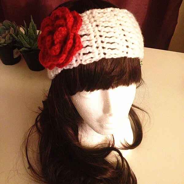 Columbus Day sale/ winter gift---Customized crochet flower Ear Warmer in white and red-- Headband/ Headwrap/ fall fashion/ winter/ women