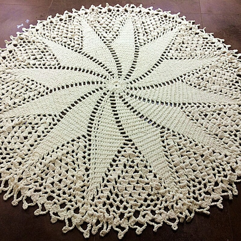 Doily Rug - Etsy