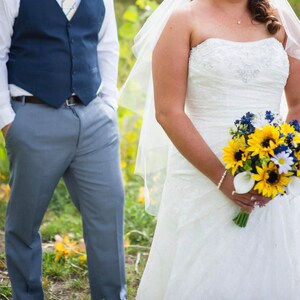 Navy Sunflower Bouquet, Navy Blue Bouquet, Sunflower Bouquet, Rustic Sunflower Bouquet, Sunflower and Daisy Bouquet, Wildflower Bouquet