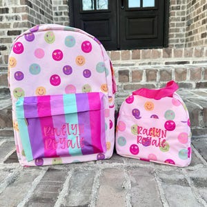 Sac à dos Jane Marie Happy Days Ahead, cartable personnalisé, cartable, prénom brodé, sac à langer, ferme, cartable préscolaire, sac fille
