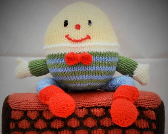 Humpty Dumpty Knit Toy, Nursey Rhymes, knitted toy