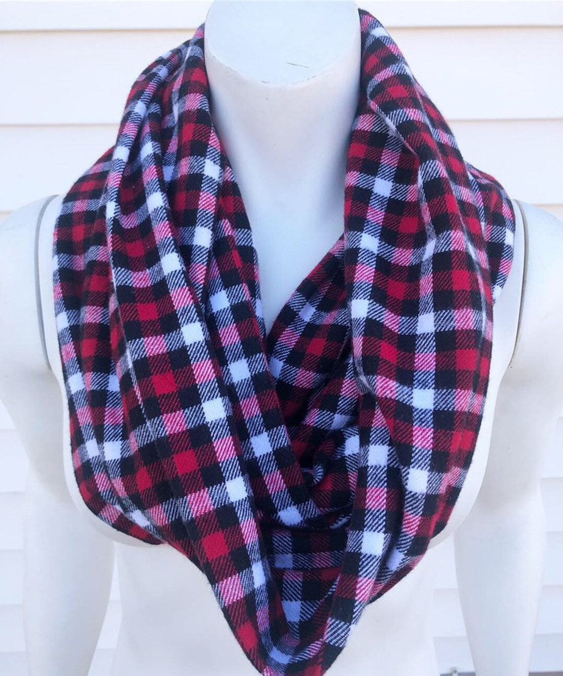 Red Black and White Plaid Infinity Scarf | Etsy