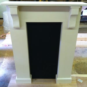 Faux Full Mantel Wooden Fireplace Mantel - Farmhouse Handmade Custom Fireplace With Legs - Fireplace surroundings