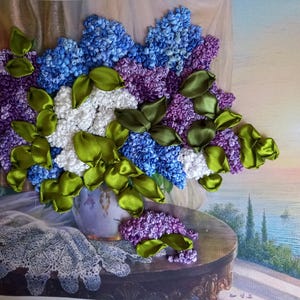 Hand Embroidered bouquet &quot;A bouquet of lilacs &quot;   Silk Ribbon Embroidery - 3D Effect - Hand embroidered -  NOT FRAMED