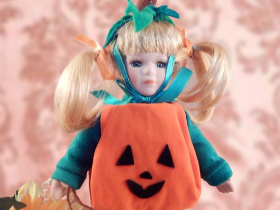 Muñeca calabaza disfraz de Halloween chica rubia porcelana con - Etsy España