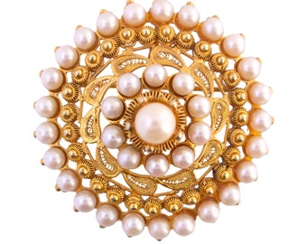 Broche en fausses perles de style étrusque