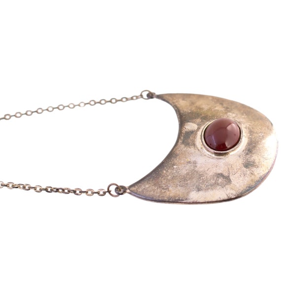 Curved Pendant with Red Stone Necklace - image 4