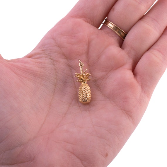 14K Gold Small Solid Pineapple Charm - image 3