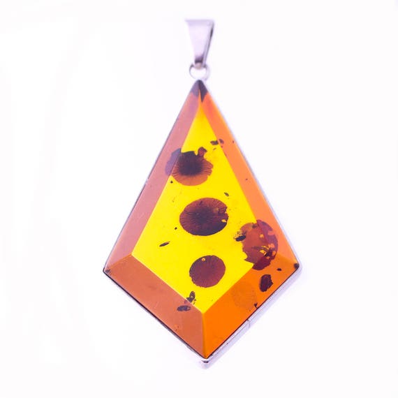 Sterling Amber Kite Shaped Pendant