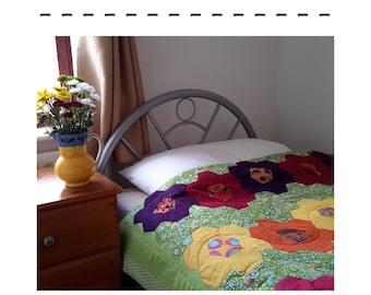 Quilt pattern: single twin bed hand-stitched patchwork, English Paper Piecing, colourful 'Bright Garden Borders' PDF 'Bright Garden Borders'