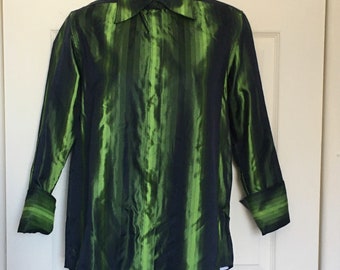 Vintage 1990’s Authentic Gucci Green Ombre Button Down Blouse Shirt Top Shoulder Pads Runway S M Size 38 1997 FW Milan Italy Tom Ford Silk
