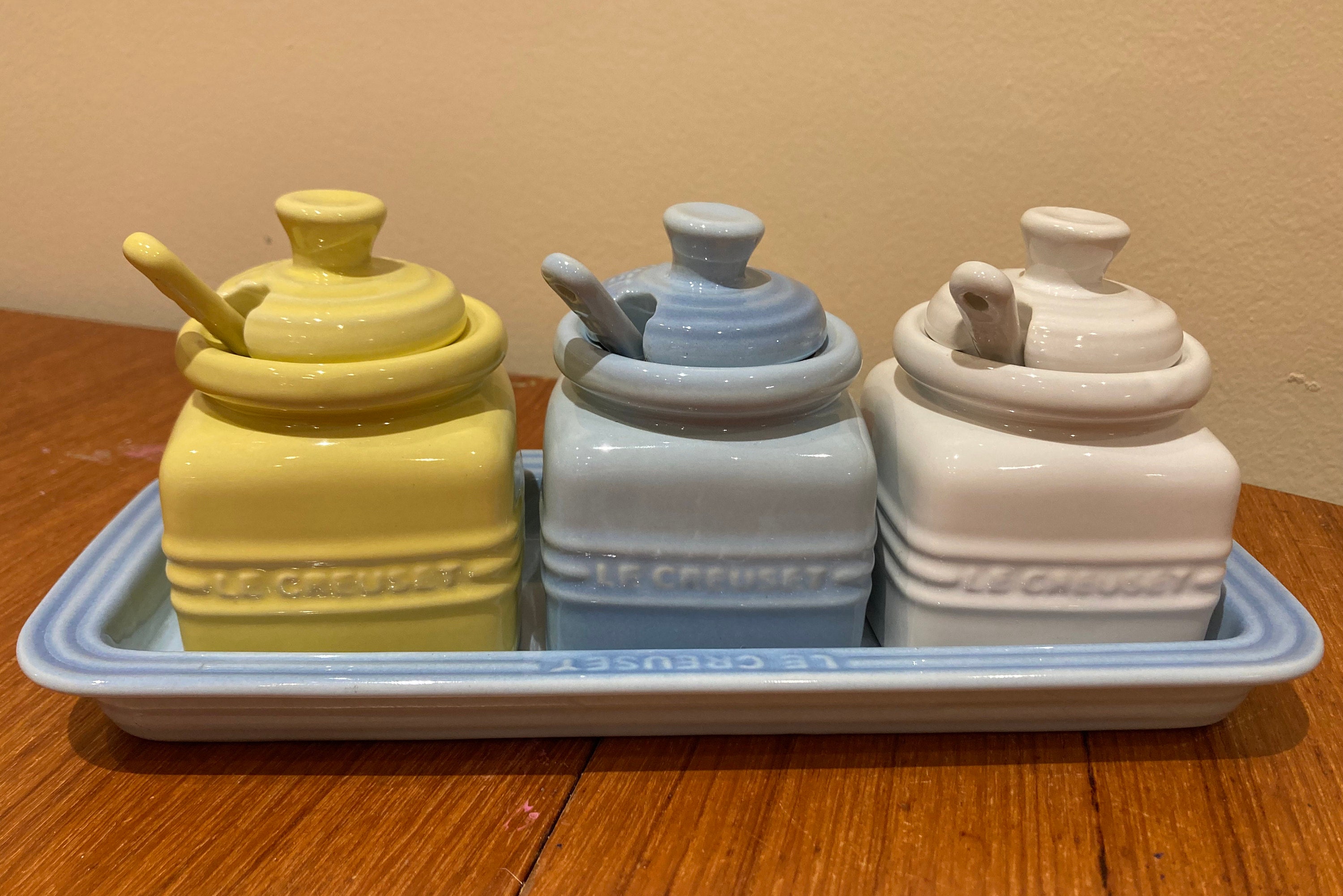 NEW in BOX Le Creuset 3 PC SET MINI ROUND COCOTTE Pink Ivory