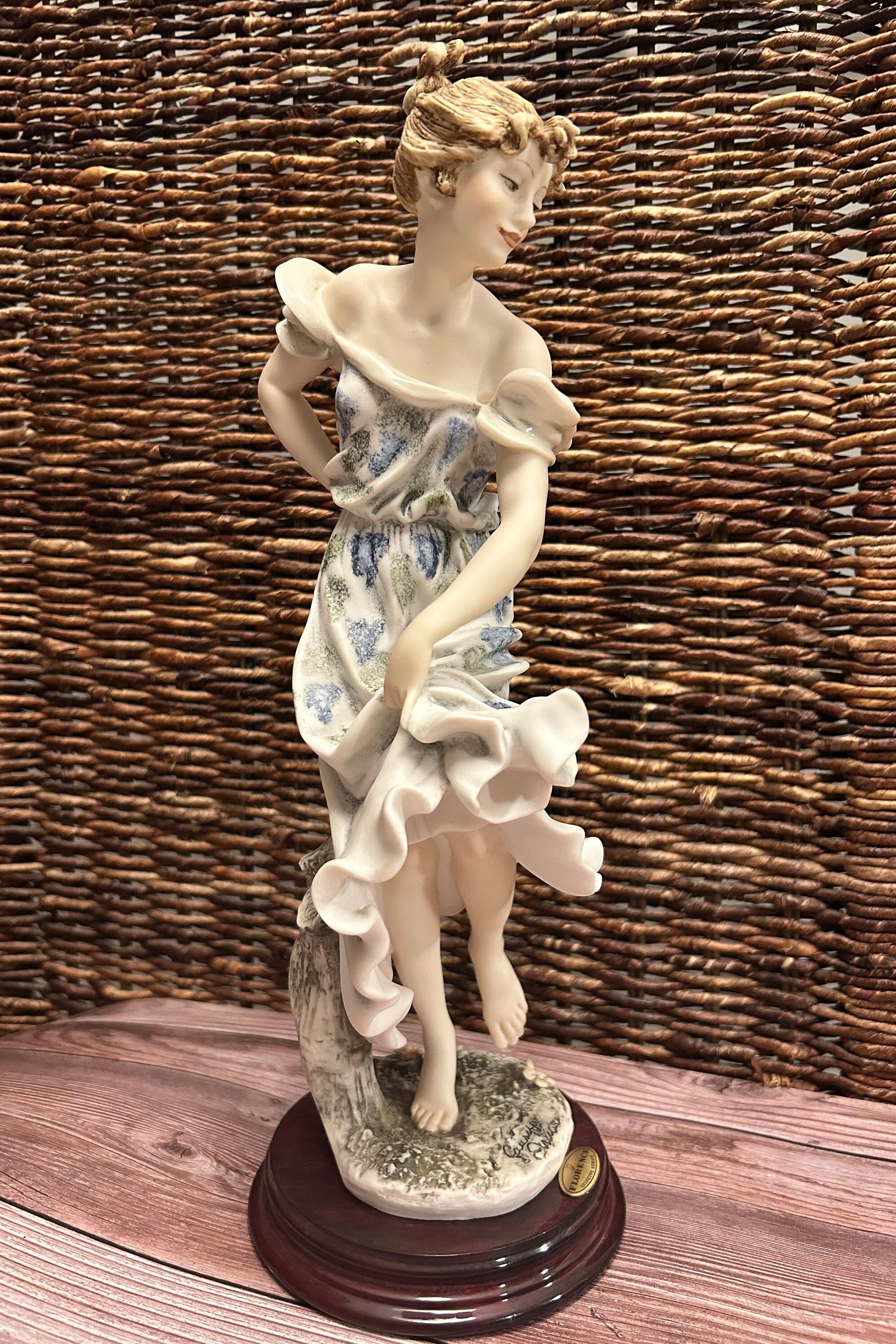 イタリア　FLORENCE社　Giuseppe Armani Florence Giuseppe Armani Figurine Large 18 1/4in