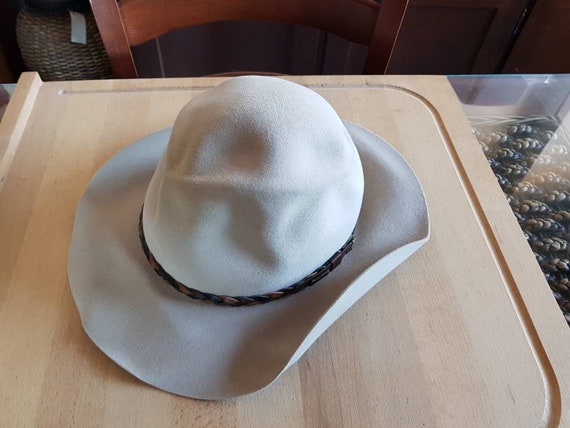 vintage akubra hats