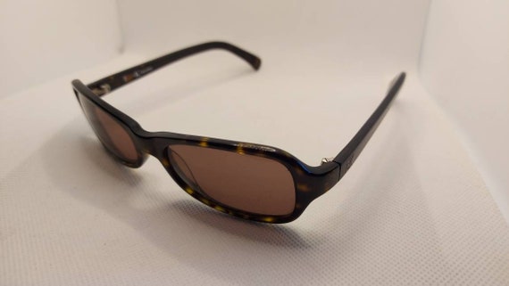 Revo | Harrison Crystal Glass Lens Navigator Sunglasses – Revo Sunglasses
