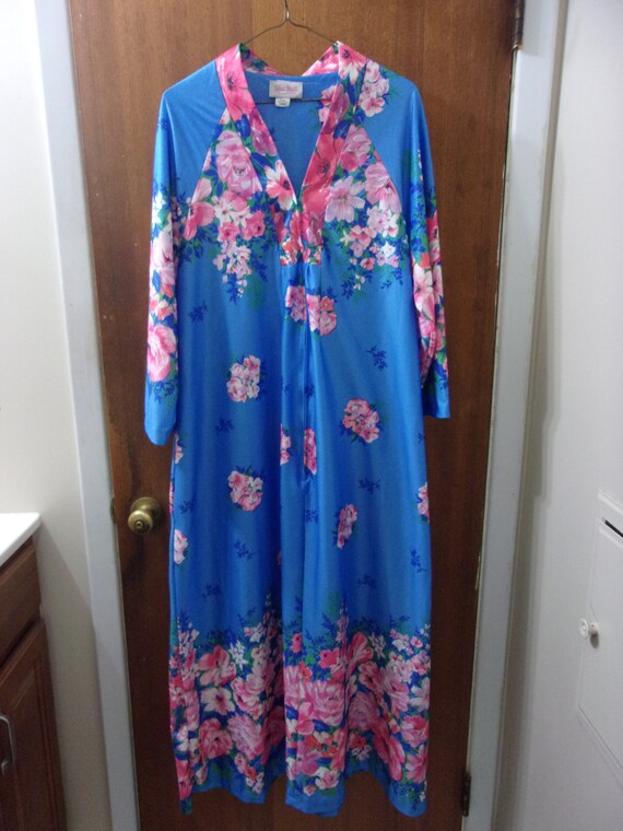 Vintage Reasa Martin Floral Housecoat Robe Long Du