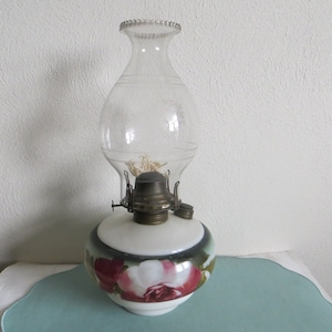 Antique Oil Kerosene Lamp Floral Hand Painted Glass Base Clear Glass Chimney Etched Flower Design i442