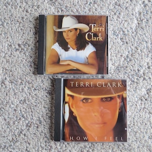 Two CDs Terri Clark Country Music Recorded Audio g2212
