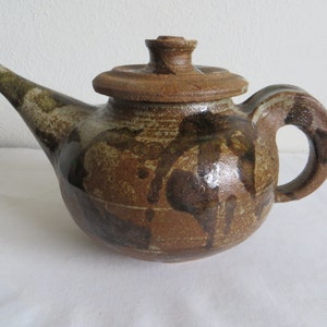 Handmade Stoneware Tea Pot with Handle and Lid Studio Art Pottery Signed on Bottom MD i587