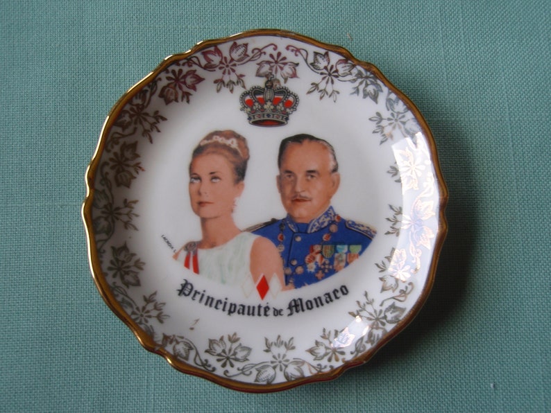 Porcelain Souvenir Plate Principaute of Monaco Monte Carlo Princess Grace Prince Rainier Memorabilia Souvenir f1856