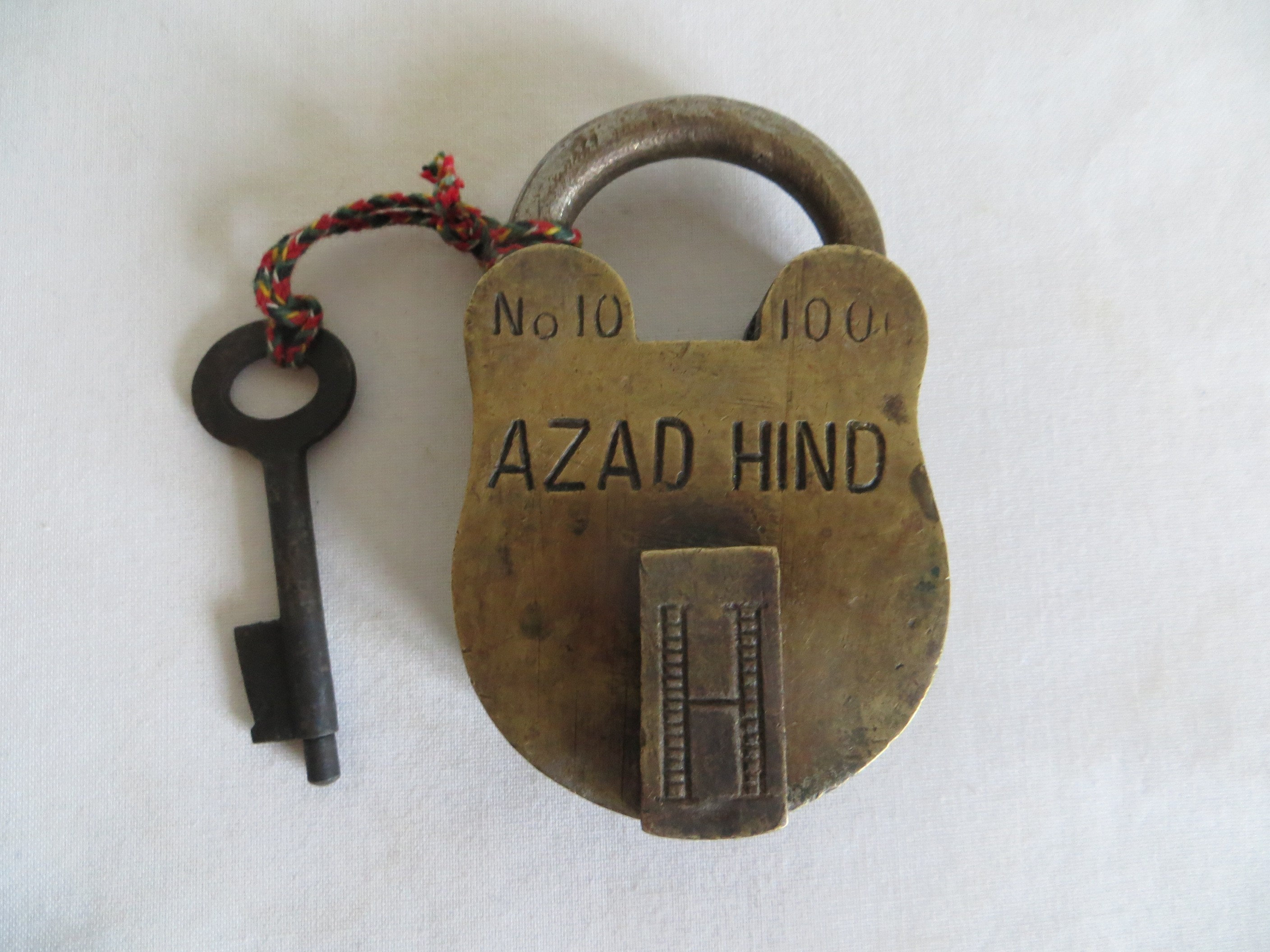 Restorers Antique Brass Skeleton Key - 1/8 inch Pin Hole | Antique Brass | Cabinet Locks 4401.K.O