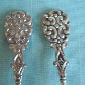 Two Enamel Bowl Collector Spoons Art and Collectibles Memorabilia ...