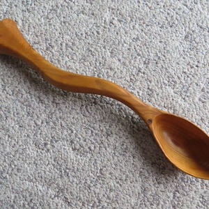 Vintage Large Ladle Spoon Dipper Serving Utensil Ash Wood Carved Utensil Folk Art MD i655