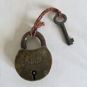 Antique Brass Padlock with Working Skeleton Key Marked AJANI Art and Collectibles Memorabilia. MD h214