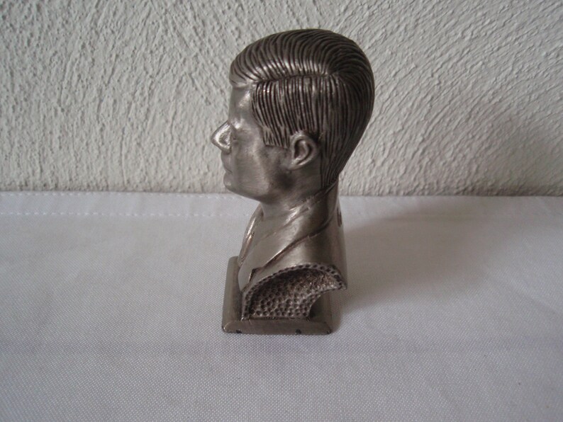 Quality Miniature 3 Inch Figure John F Kennedy President Solid Cast Iron Collectible Memorabilia Souvenir Figurine d832