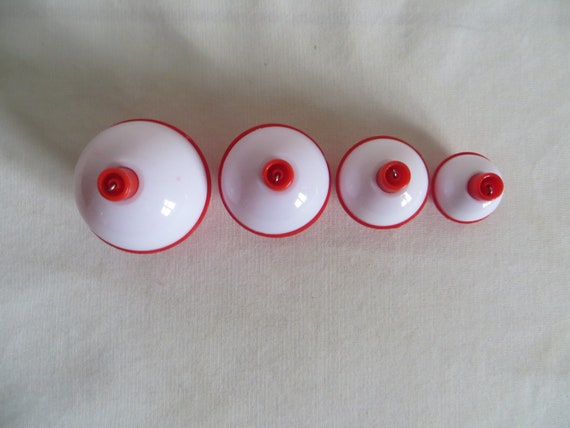 Fishing Bobbers Lot of 16 Red & White Plastic Snap on Floats