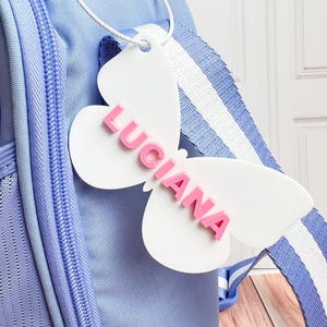 Personalisierter Schmetterling Namen Schlüsselbund - Niedlicher individueller Taschenanhänger für Mädchen, Kinder, Kleinkinder, Kindergarten, Schule, Lunchbox, Gepäck, Team-Geschenke, Tanzabend