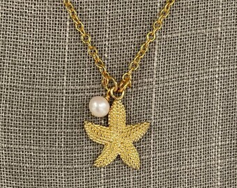 Gold pendant necklace, gold starfish necklace, beach necklace