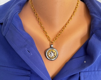 Gold star necklace