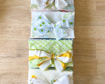 Set of 10 Vintage Sheet / Bed Linen Fat Eighths. Surprise Bundle. Reclaimed Precut Fabric. Floral. Retro.