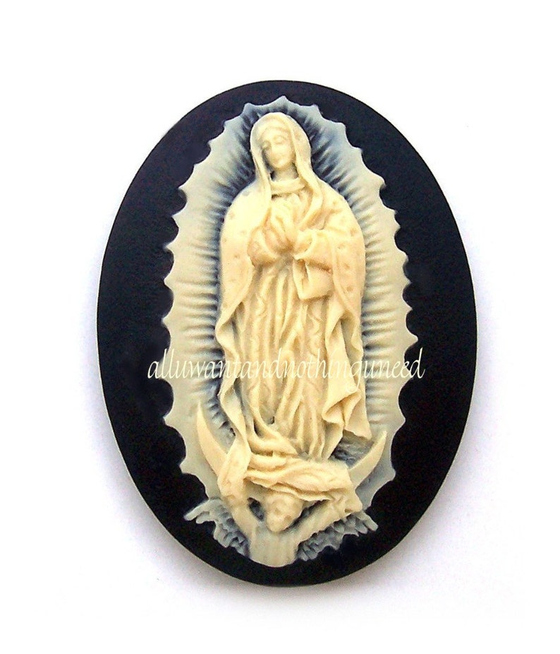 2 Christian Religious Our Lady Of Guadalupe Virgin Mary Holy Mother Jesus Ivory Color on Black 40mm x 30mm Resin Costume Jewelry Cameos LOT image 2