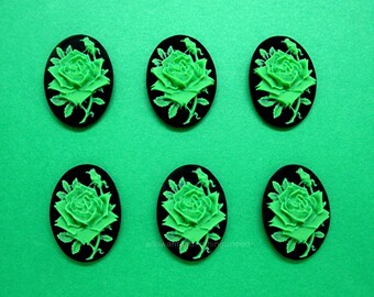 6 Unset Gorgeous Bold Bright GREEN Roses on Black 25mm x18mm Cameos Floral Flower Rose Cabochons Cameo for Making Costume Jewelry
