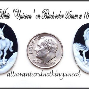 6 White Mythological UNICORN Unicorns on Black Background 25mm x 18mm Resin Cameos Lot Horse Equine for Making Costume Jewelry immagine 2