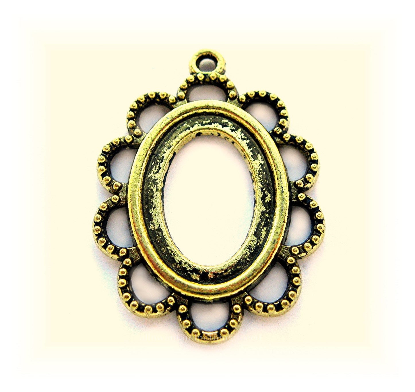 6 ANTIQUED Goldtone French EYELET Pendants 18mm x 13mm CAMEO Etsy