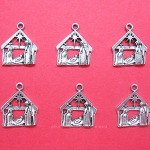 6 (3 pairs) SMALL Nativity Manger Christmas Pendants 19mm x 15mm x 5mm ANTIQUED Silvertone Costume Jewelry Crafts Earrings or Necklaces