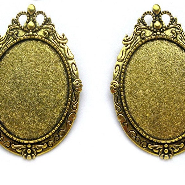 2 Antiqued GOLDTONE Gold Tone ROYAL Style Pin Pendant Brooch Settings 40mm x 30mm CAMEO Frames Mountings for Making Costume Jewelry Crafts