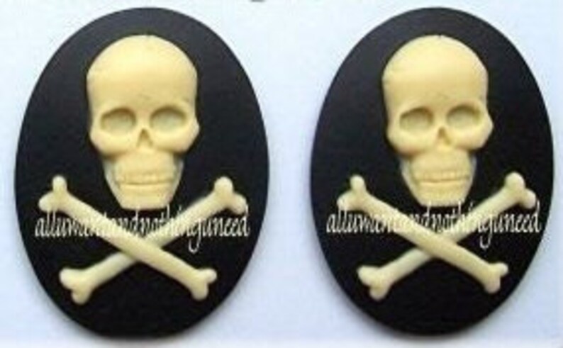 4 Goth Punk Zombie Dead Goth Punk Halloween Emo SKULL and Bones Ivory Color on Black 40mm x 30mm Resin Cameos Costume Jewelry image 2